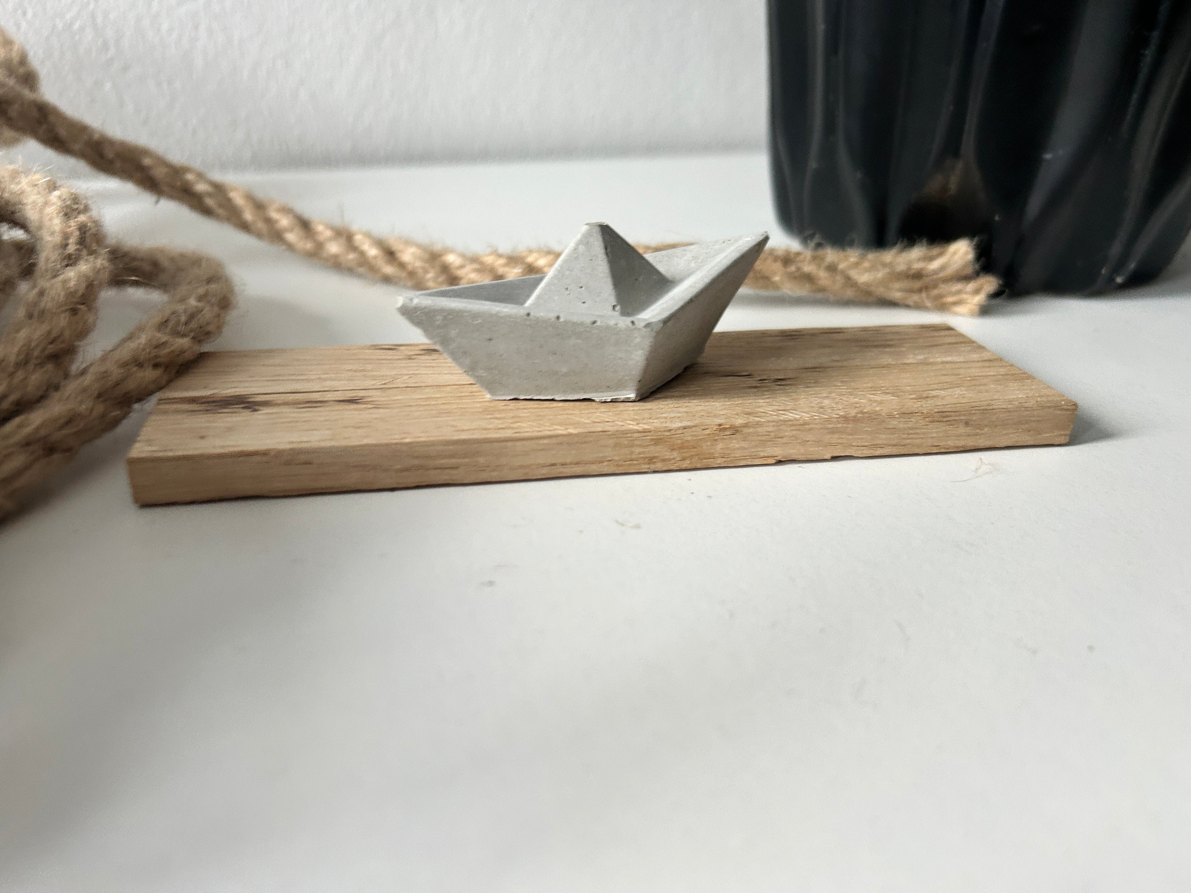 Origami Segelboot - Beton