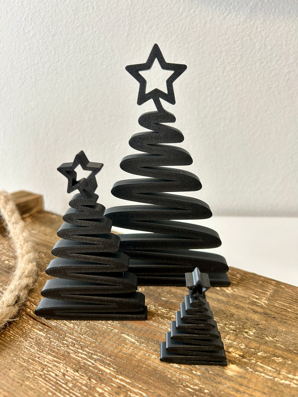 Minimalistische 3D Weihnachtsbäume aus PLA | Moderne Weihnachtsdeko | Skandi Deko | Schwarz, Weiß, Oliv | Geschenkidee, Winterdeko